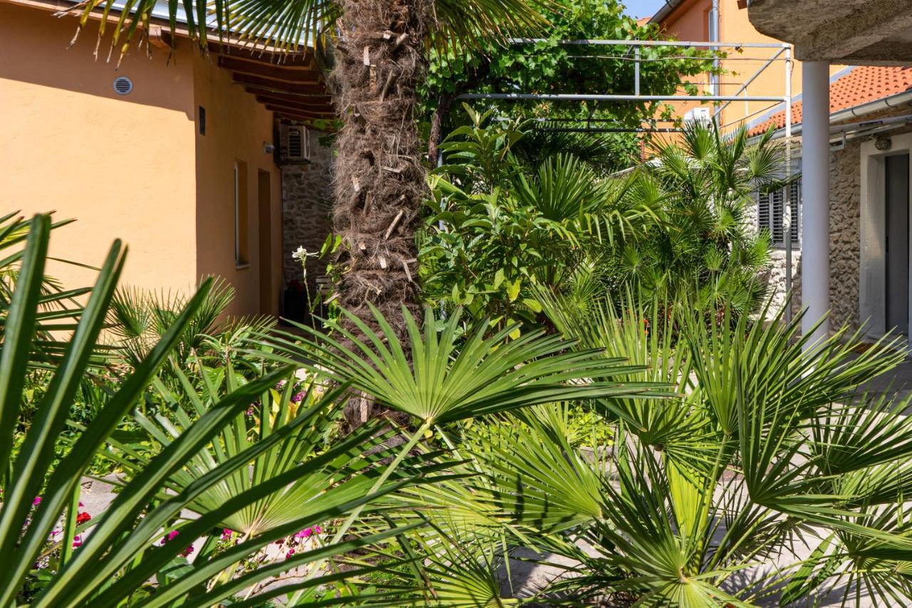Eleonora Apartments Задар Экстерьер фото